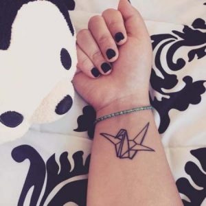 Tatuagem Geométrica no Pulso