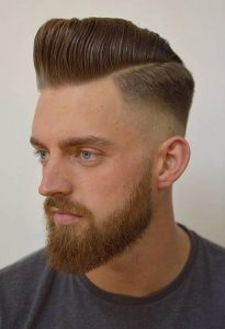 Corte de cabelo degradê Pompadour