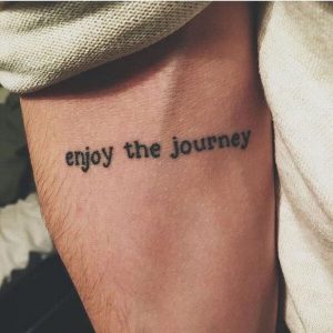 Tatuagem antebraço masculina