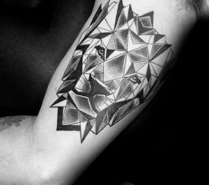 Tatuagem antebraço masculina