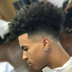Corte de cabelo degradê americano