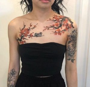 peito tattoo