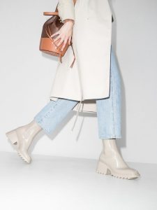 bota branca