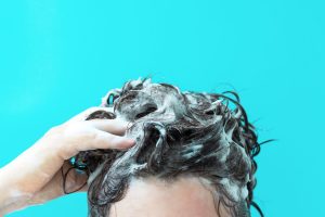 Água quente x Água fria melhor opção cabelo