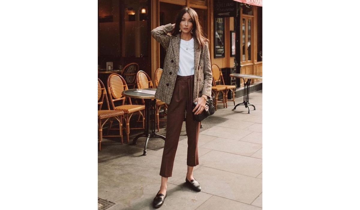cores elegantes para roupas - marrom