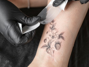 Tatuagens-minimalistas-femininas-1024x768