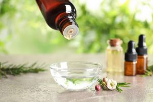 Oleo-de-melaleuca-para-unhas-3-1024x683