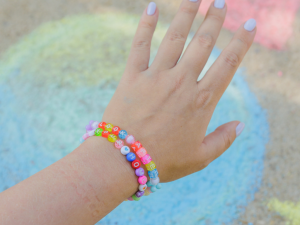 Pulseiras-de-micangas-simples-1024x768