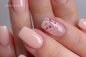 unhas-encapsuladas-2024-flores-1024x683