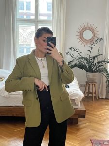 verde oliva