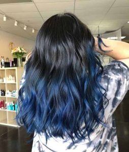 azul escuro