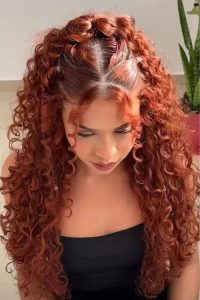 Penteados cabelo cacheado meio preso com torção