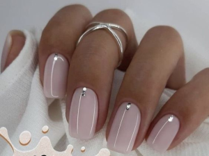 Unhas-Brancas-Delicadas-1