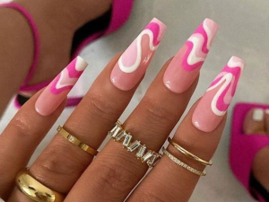 Unhas-Decoradas-em-Rosa-e-Branco