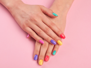 cores-que-unhas-atraem-dinheiro-1024x768