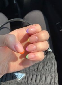 e8bf3d80fe43439700444e8892857197-1