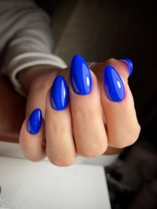 cropped-unhas-azuis-simples.jpg