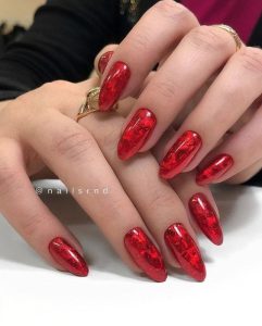 unhas-de-fibra-vermelhas