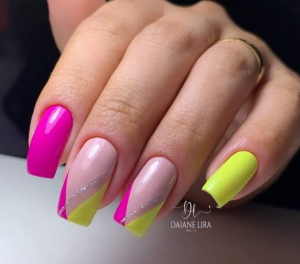 Rosa e amarelo