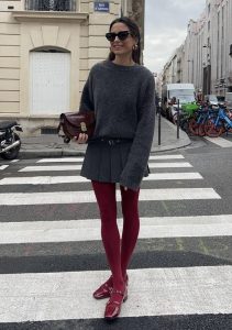 com-camisa-de-la-e-mini-saia