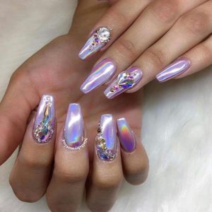 Purple Nail com pedrarias