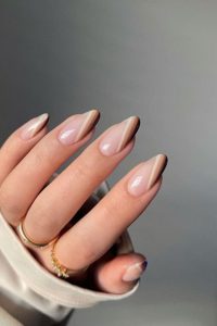 Unhas em transversal e degradê