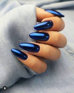 Metalizada - Cor e Marca desconhecidos (Pinterest)