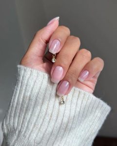 Pingentes nas unhas (Pinterest)