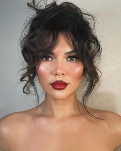 Lábios vermelho cereja