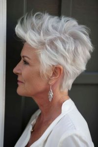 Pixie Longo (Pinterest)