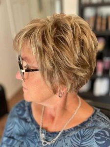 Mechas balayage para mulheres de 50 anos