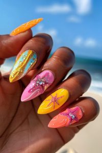 Estilo sereia nas unhas Foto Pinterest