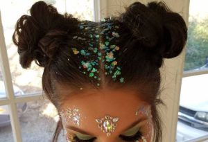 Penteado simples para carnaval coque duplo