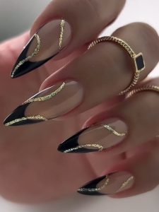 Francesinha Preto com Dourado